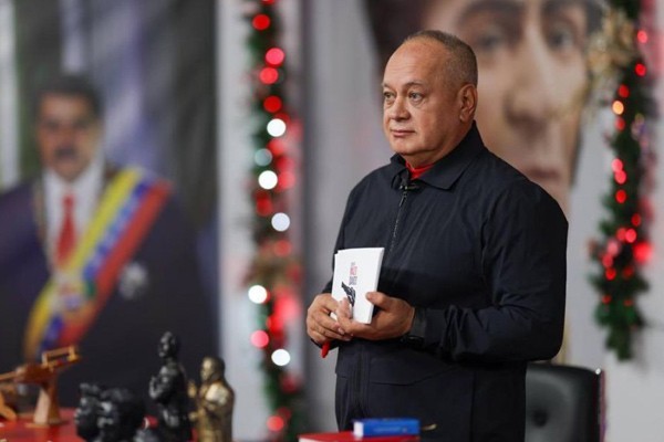 PSUV Leader Calls Venezuela's Far Right Stupid (+Photo) 